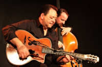 Vano Bamberger und Tony Sturma (Bass)